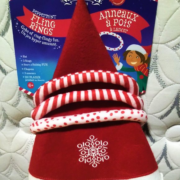 Christmas Fling Ring Hats--New--Fun for All - Picture 1 of 3